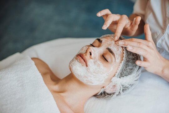Aesthetics facial treatment